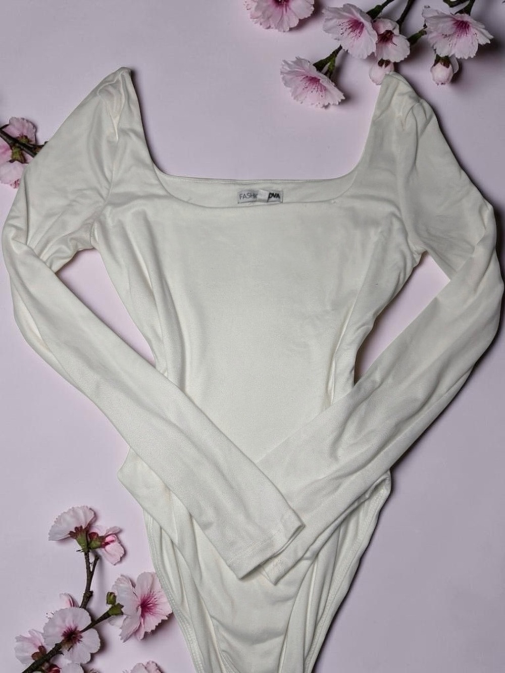 Fashion Nova White Long Sleeve Scoop Neck Bodysuit